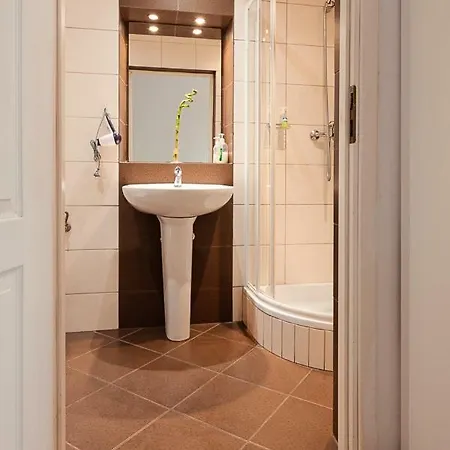 Apartamento Umbrella Guest *