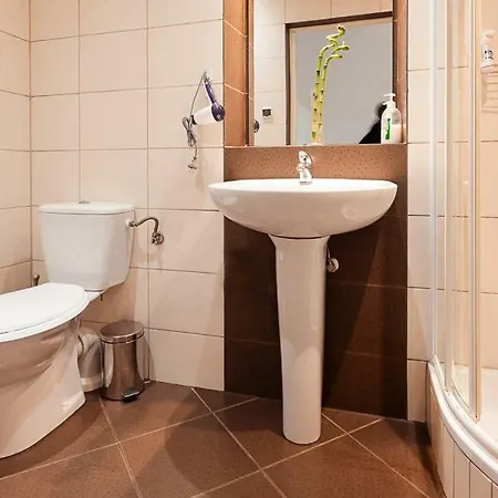 Umbrella Guest Apartamento Cracóvia
